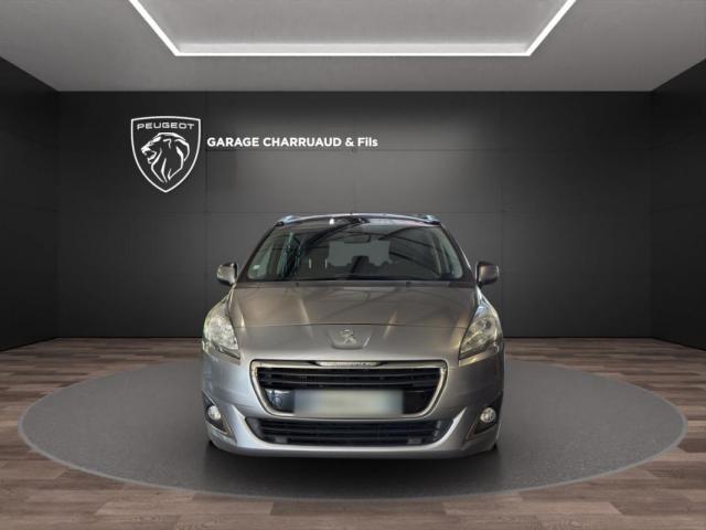 Peugeot 5008 image 8