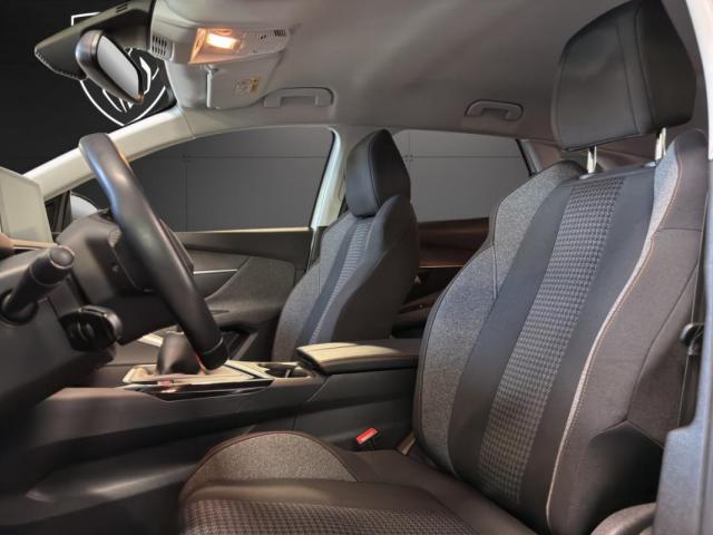 Peugeot 3008 image 1