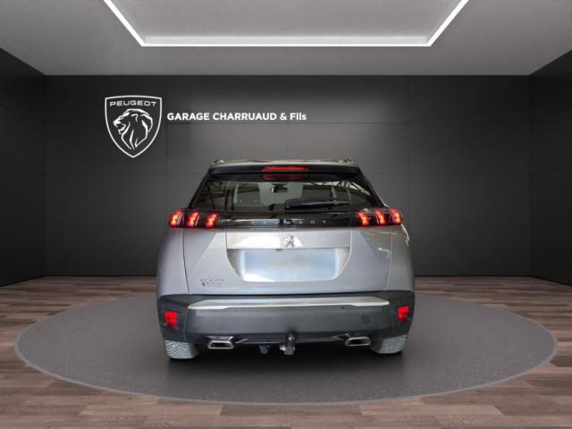 Peugeot 2008 image 2