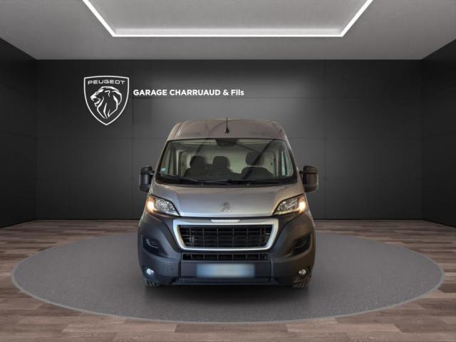 Peugeot Boxer image 3