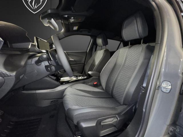 Peugeot 2008 image 3