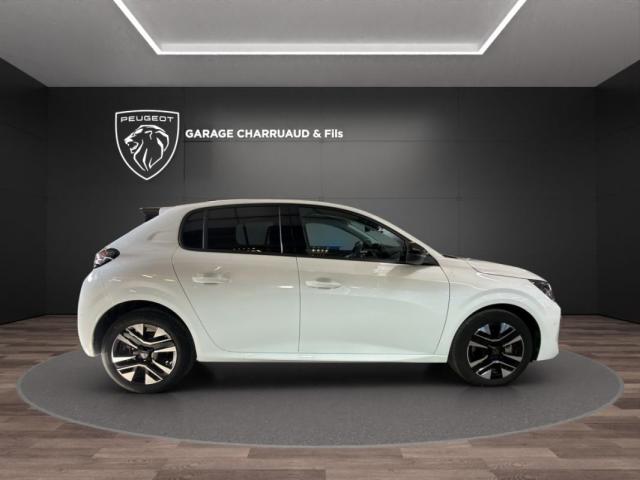 Peugeot 208 image 9