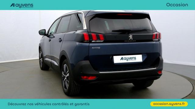 Peugeot 5008 image 2