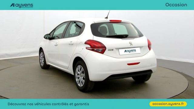 Peugeot 208 image 7