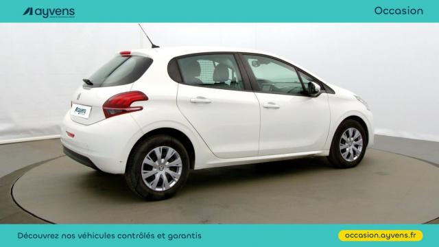 Peugeot 208 image 4
