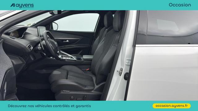 Peugeot 5008 image 1