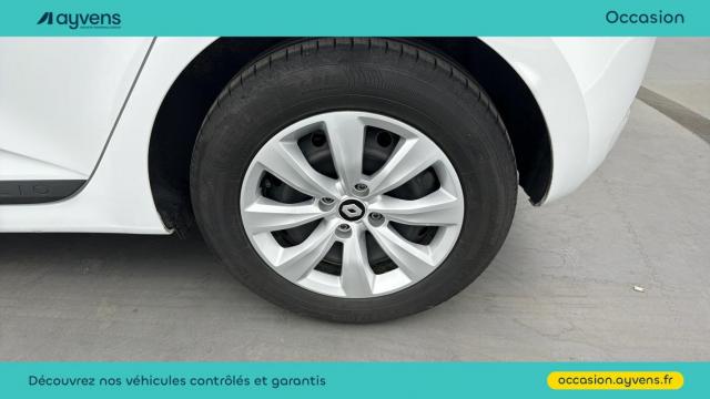 Renault Clio image 9