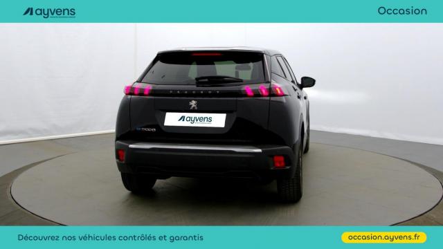 Peugeot 2008 image 8
