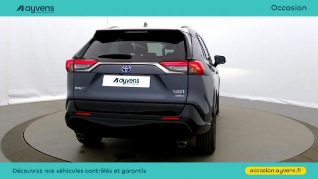 Toyota Rav4 image 8