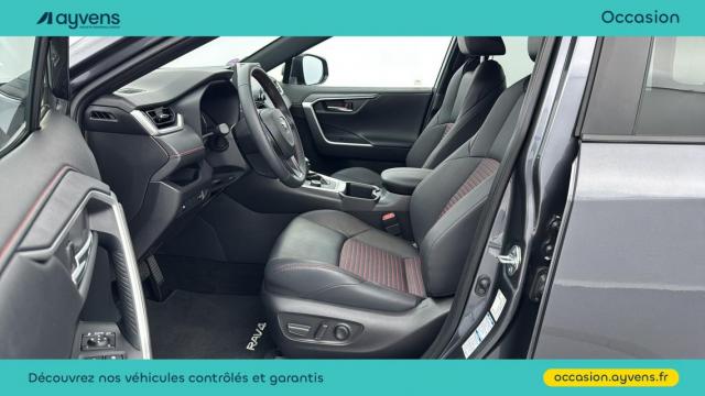 Toyota Rav4 image 2