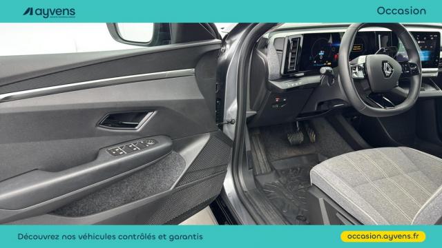 Renault Mégane E-Tech image 5