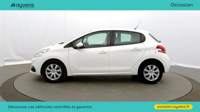 Peugeot 208 image 9