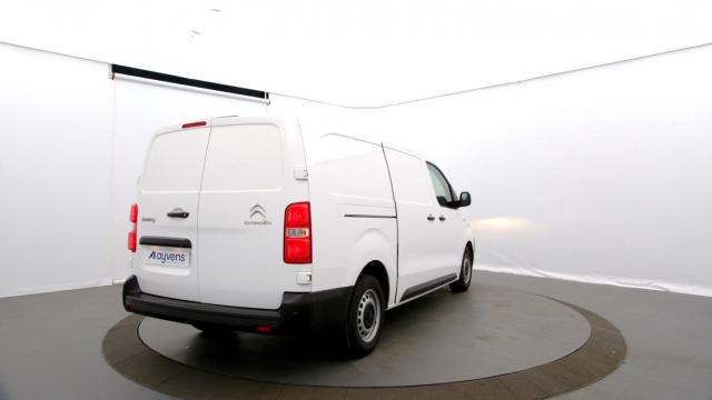 Citroen Jumpy image 8
