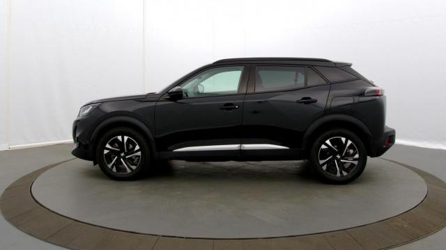 Peugeot 2008 image 2