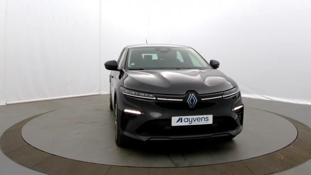 Renault Mégane E-Tech image 2