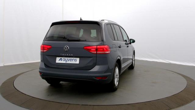Volkswagen Touran image 2