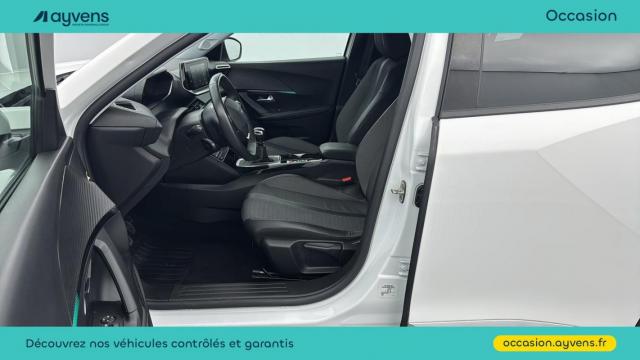 Peugeot 2008 image 6