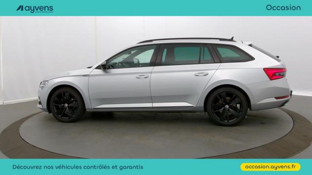 Skoda Superb Combi image 1