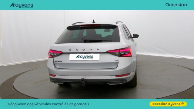Skoda Superb Combi image 4