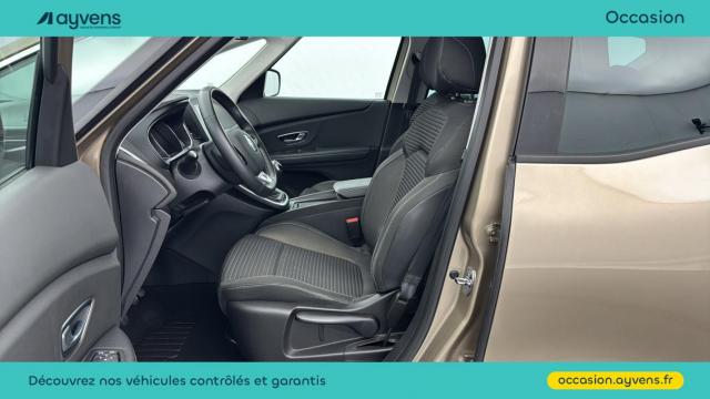 Renault Scénic image 2