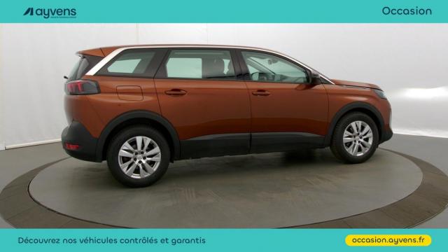 Peugeot 5008 image 1