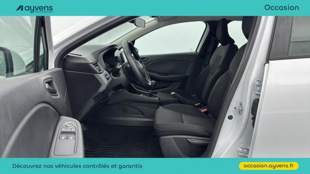 Renault Clio image 8