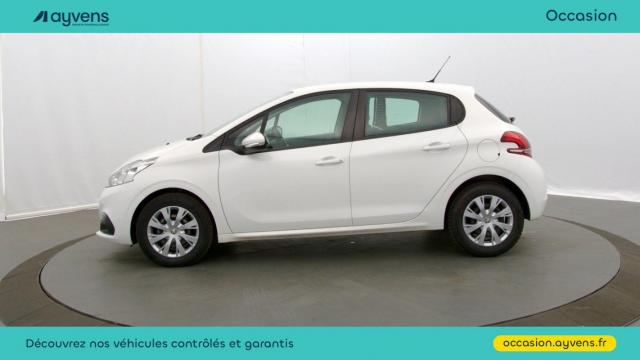Peugeot 208 image 3