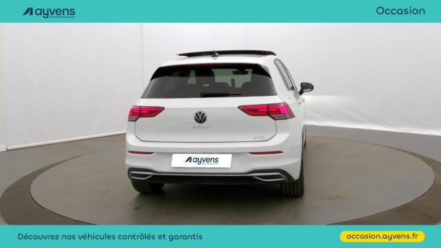 Volkswagen Golf image 6
