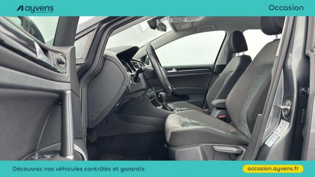 Volkswagen Golf image 9