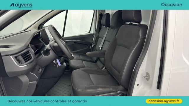 Renault Trafic image 8
