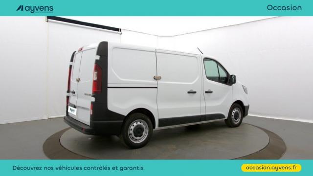 Renault Trafic image 9