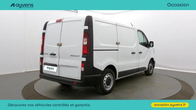 Renault Trafic image 2