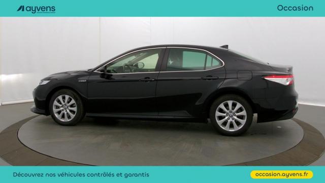 Toyota Camry image 1
