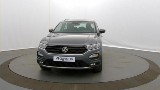 Volkswagen T-Roc image 2