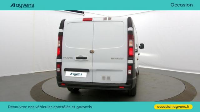 Renault Trafic image 8