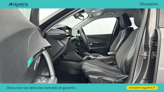 Peugeot 2008 image 8