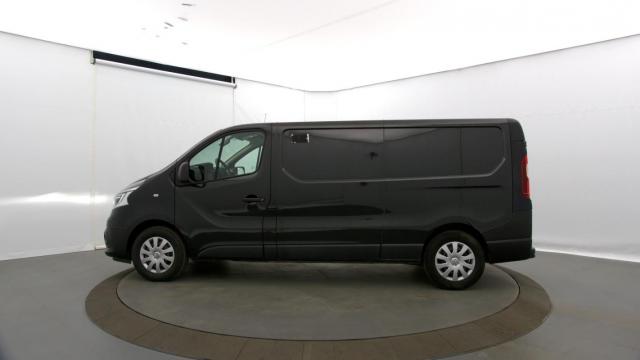 Renault Trafic image 9