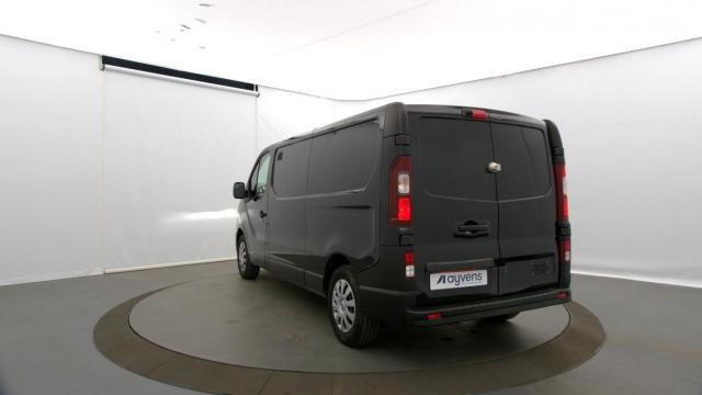 Renault Trafic image 1
