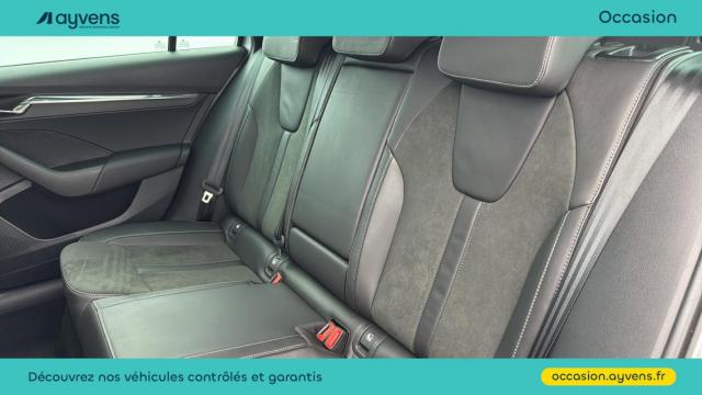 Skoda Octavia image 2