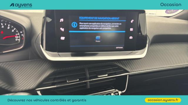 Peugeot 2008 image 1