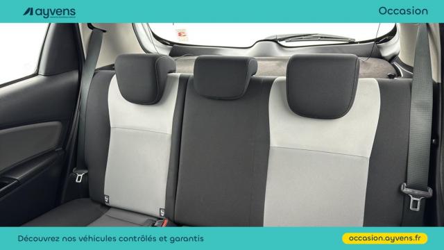 Toyota Yaris image 8