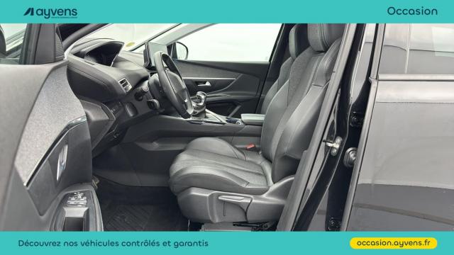 Peugeot 5008 image 2