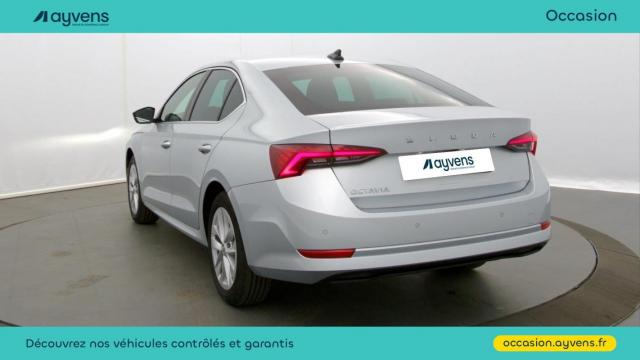 Skoda Octavia image 9