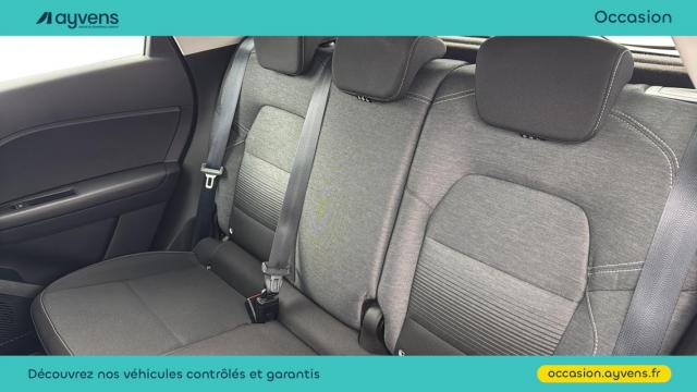 Renault Captur image 6