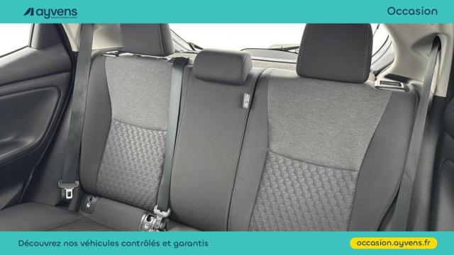 Toyota Yaris image 8