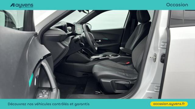 Peugeot 2008 image 3