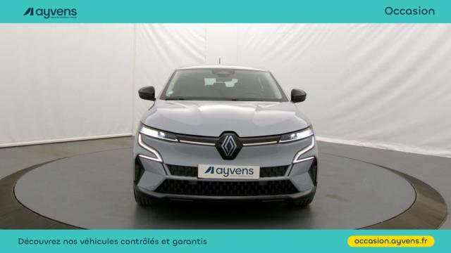 Renault Mégane E-Tech image 8