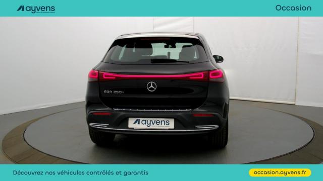 Mercedes Benz Eqa image 5