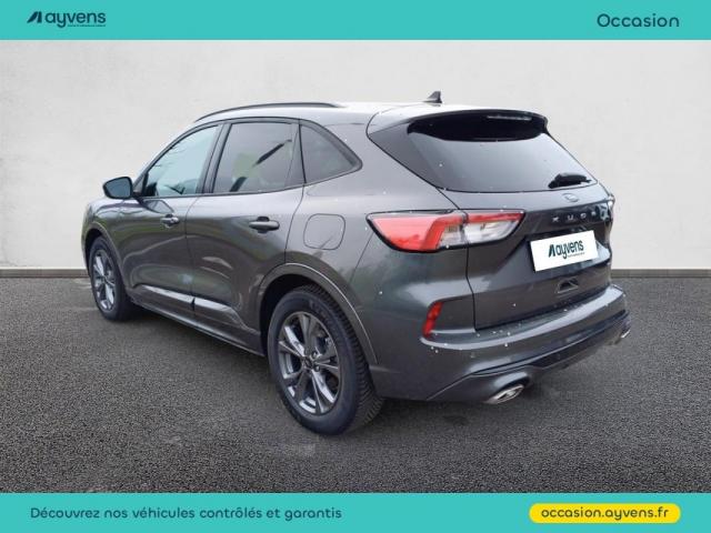 Ford Kuga image 9