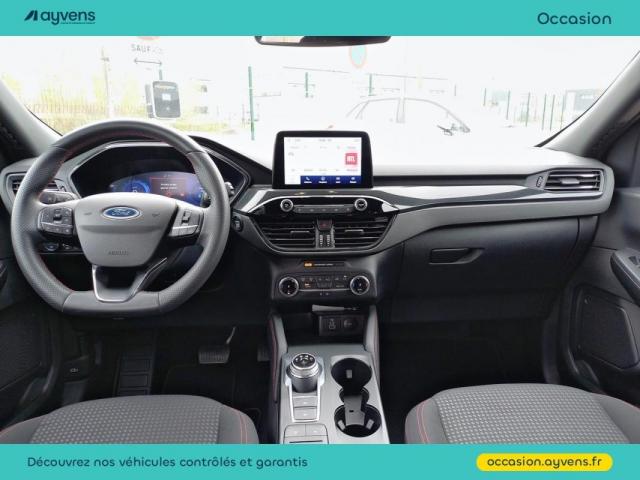 Ford Kuga image 8